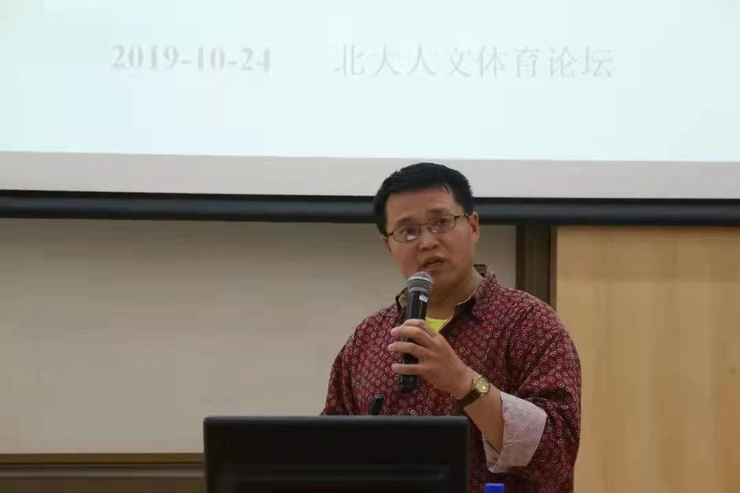 报告专家:朱效民.jpg